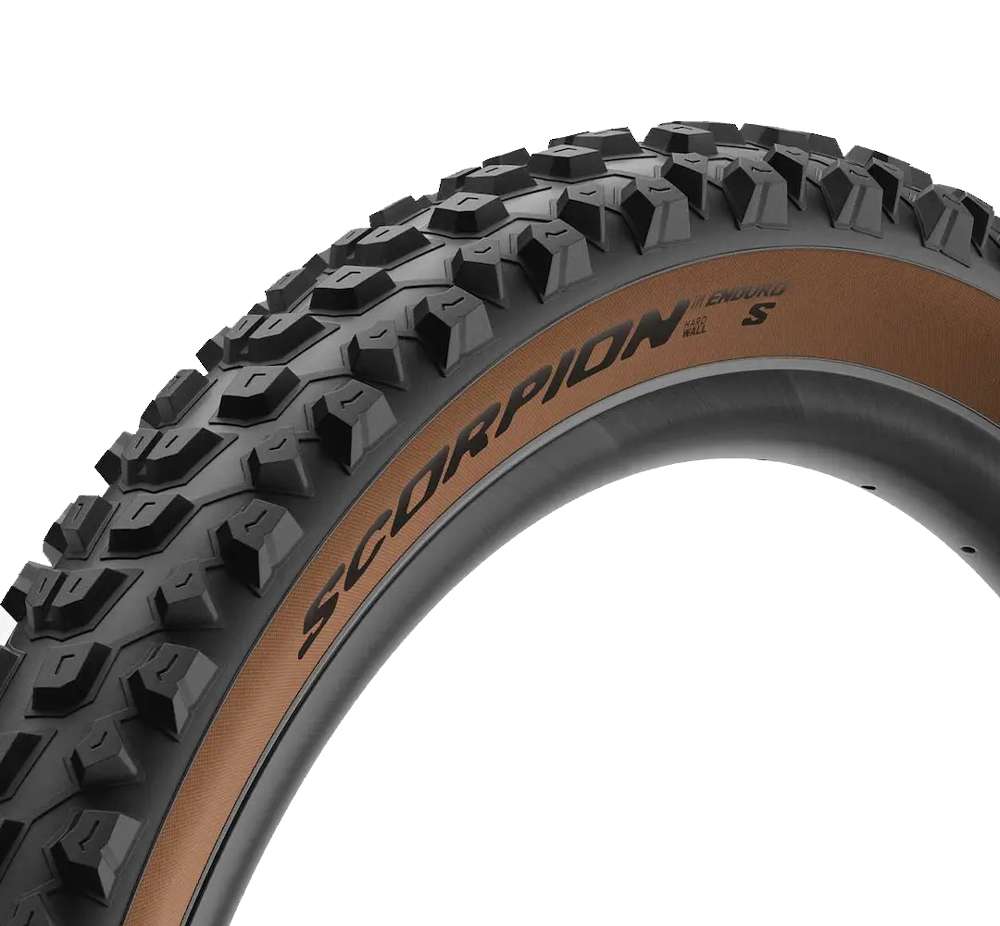 Pirelli Scorpion™ Enduro S – klassischer 29 x 2,4 Prowall-Faltreifen für weiches Gelände