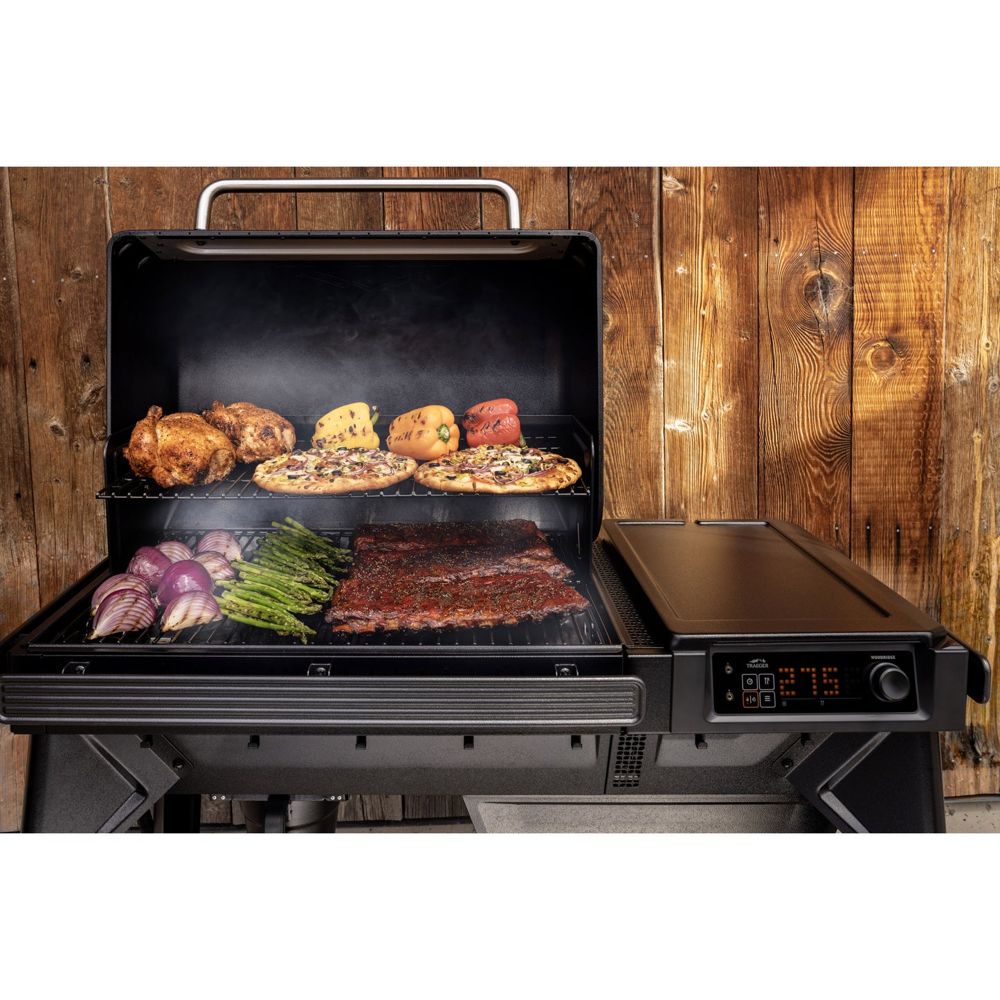 Traeger Woodridge Pelletgrill (schwarz, WLAN)