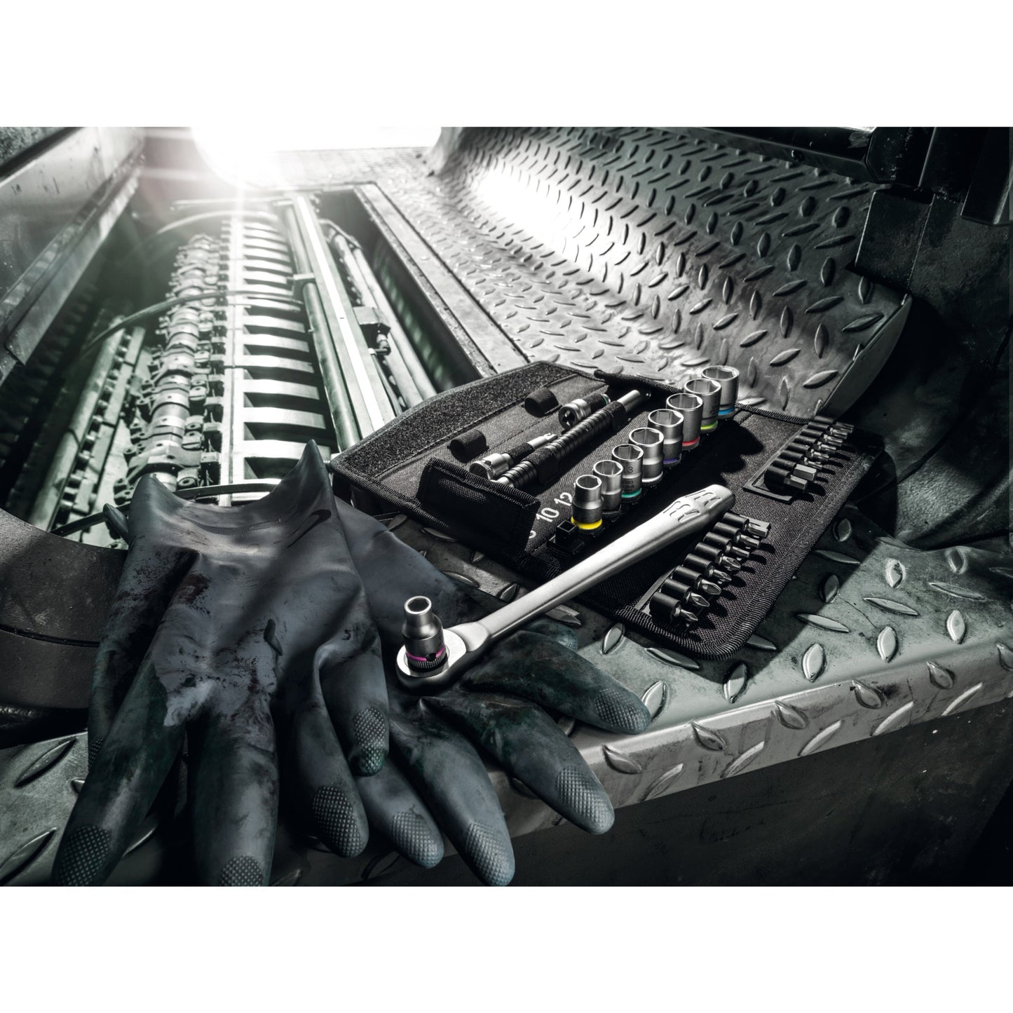 WAA 8100 SC 7 Zyklop Metal Rattels Set mit Passagier