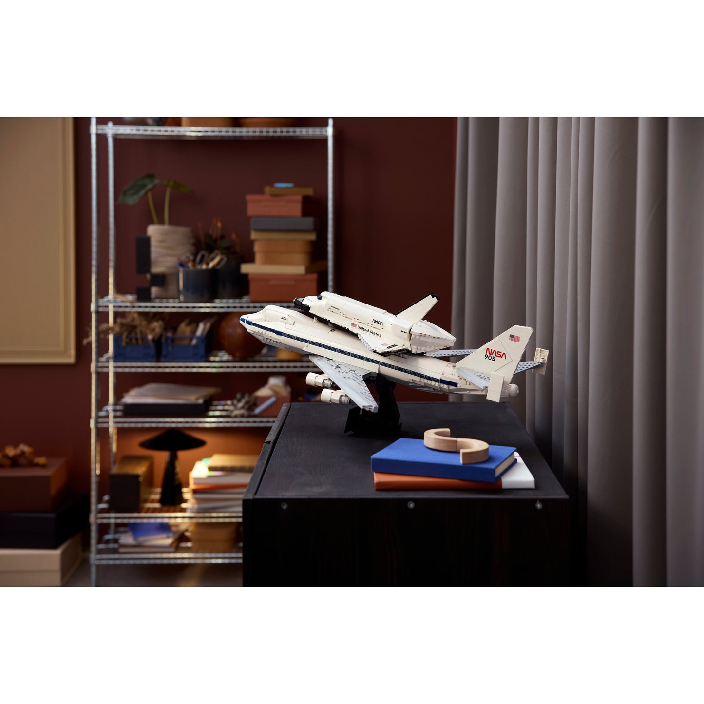 Lego Icons – Bauspielzeug für Shuttle-Flugzeuge (10360)
