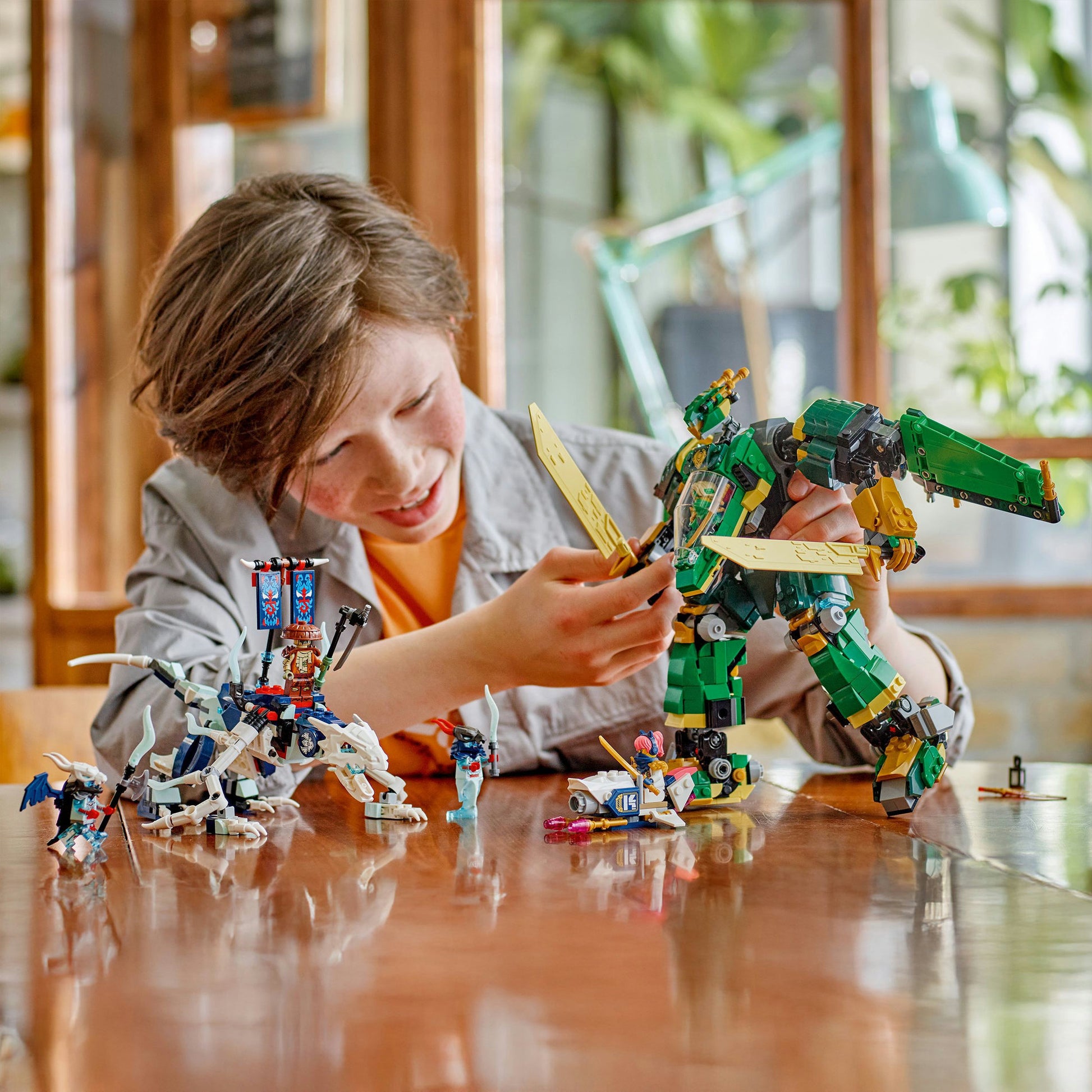 LEGO 71845 Ninjago Lloyds Flugzeug Mecha