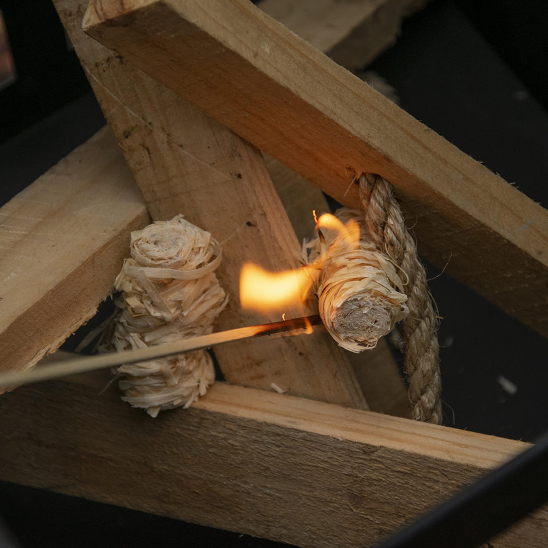 Grundlegende schicke Flammen mit Wokkels 32 Stücke
