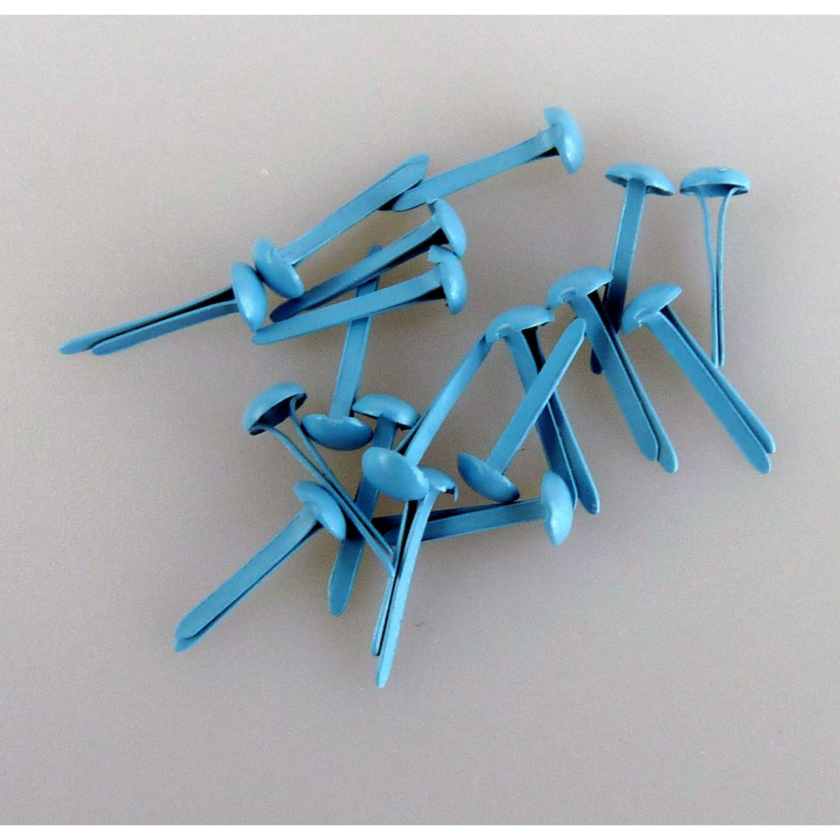 Nellies Wahl • Blumennadeln, 3 mm (40 Stück pro Packung), babyblau
