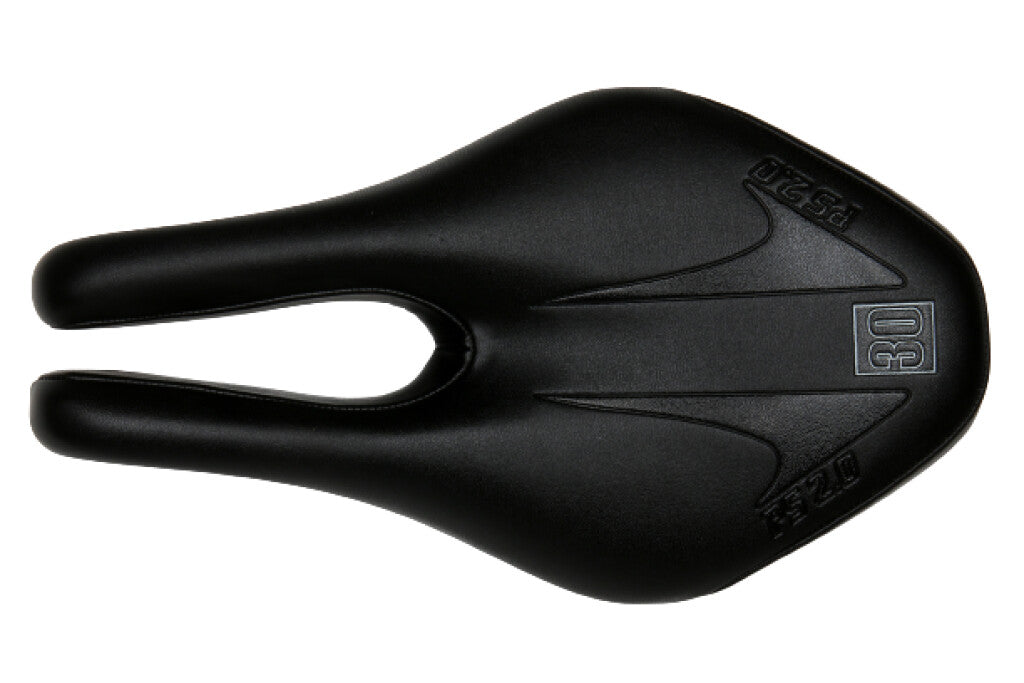 In Zusammenarbeit mit Saddle in Zusammenarbeit mit PS2.0 Performance Short