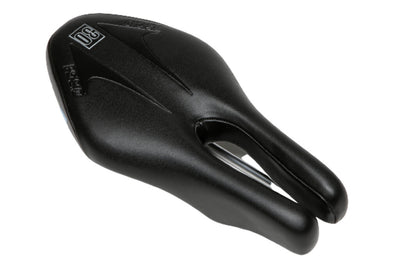 In Zusammenarbeit mit Saddle in Zusammenarbeit mit PS2.0 Performance Short