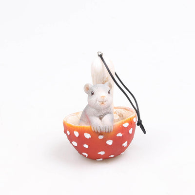 Von der Jahreszeit inspirierte Dekorationsstatue Maus in Pilzform, 6 x 6 x 8 cm