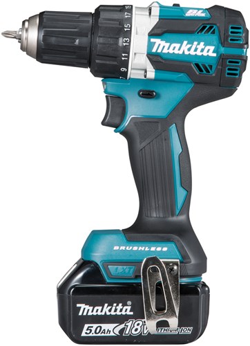 Akku-Bohrschrauber von Makita, 18 V, 5,0 Ah
