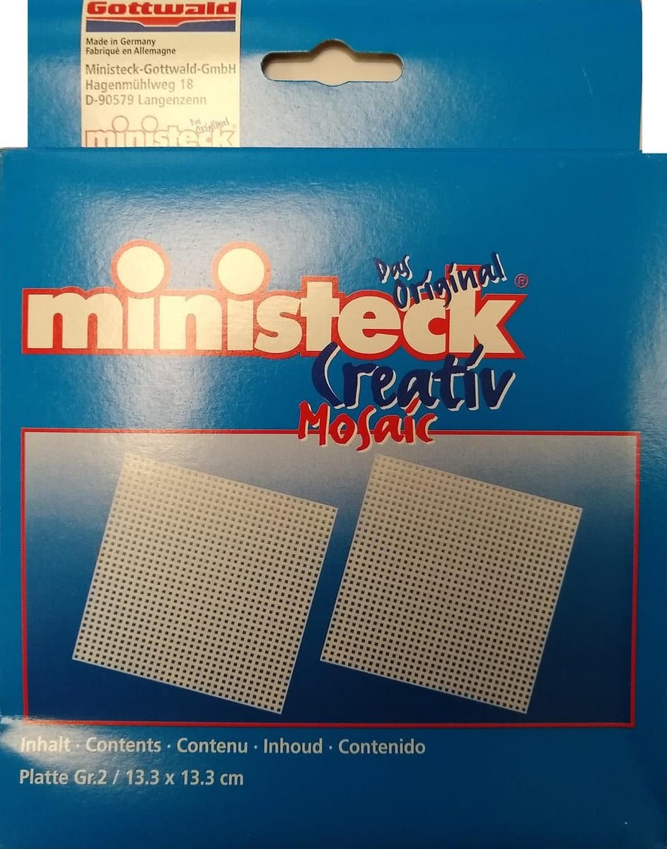 Grundplatte 13,3 x 13,3 cm 32x32 Löcher 4 Teile
