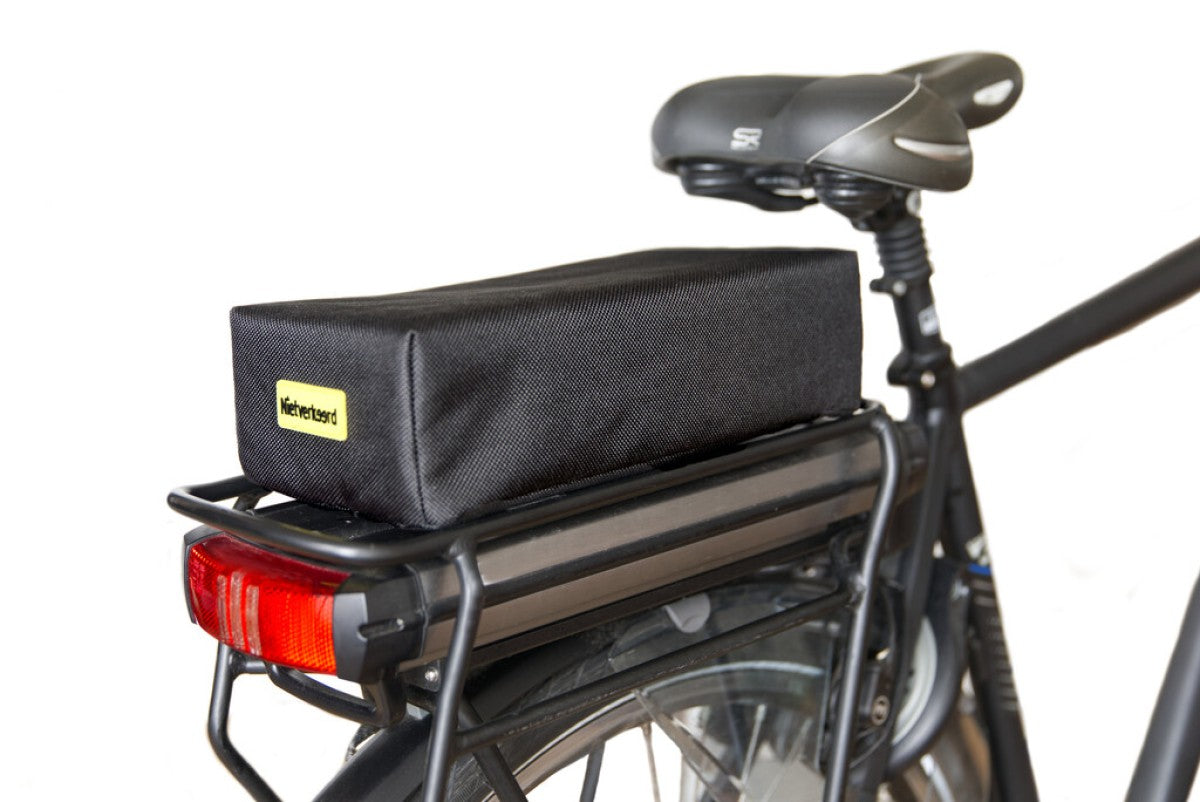 Recycelte Kissen Sitz hinten Träger schwarz-grau