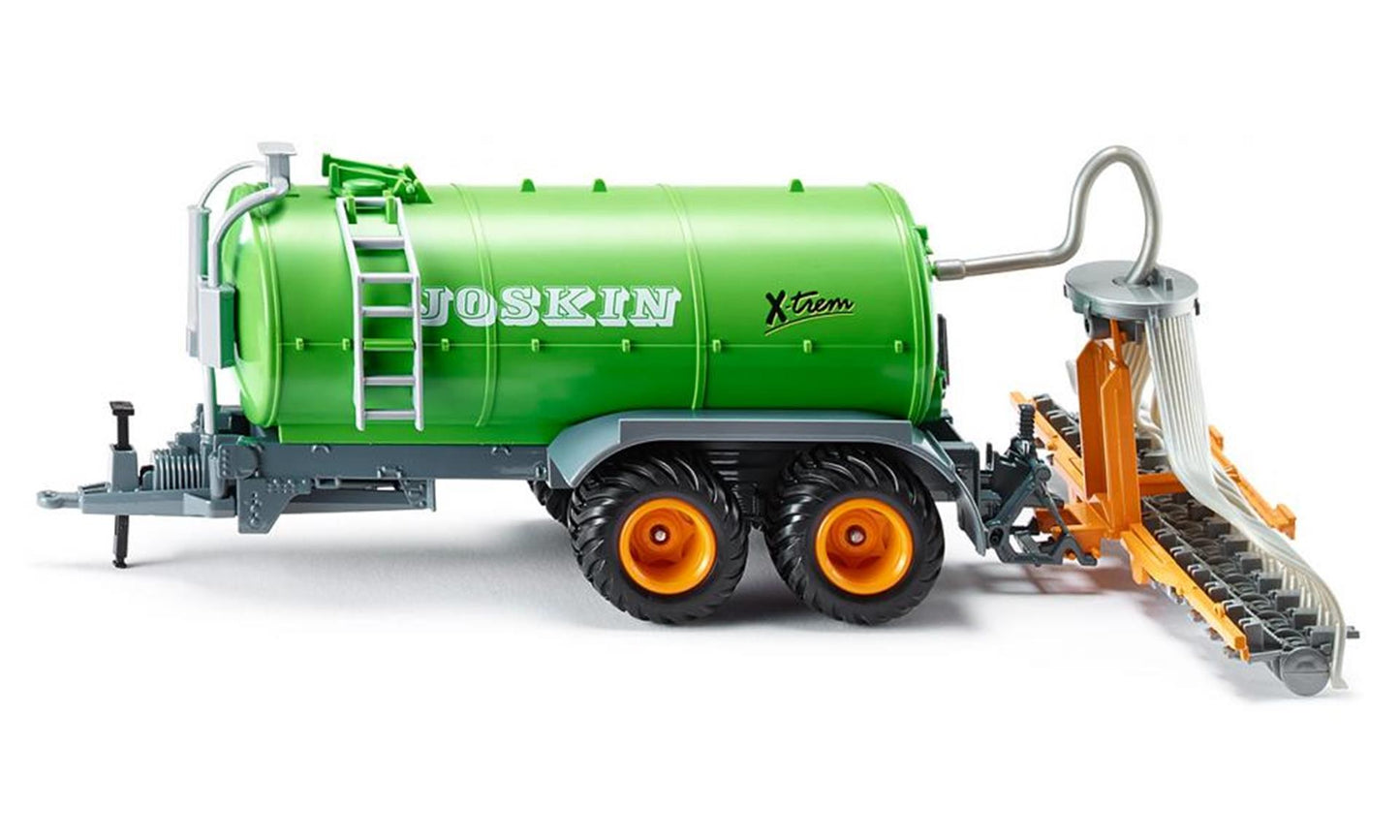 Siku Farmer Barrel Truck