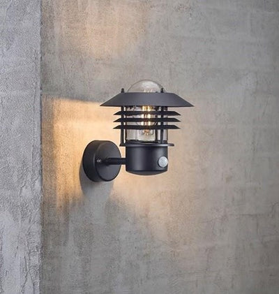 Nordlux Wandleuchte Vejers mit Sensor E27 schwarz IP44 - 4800925