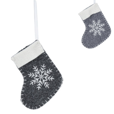 Weihnachtsanhänger Socke grau 10 cm 2 sortiert | 24 Stück