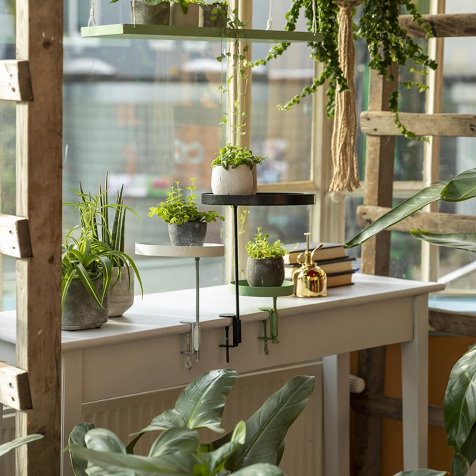 Esschert Design runde Fensterbankklemme m