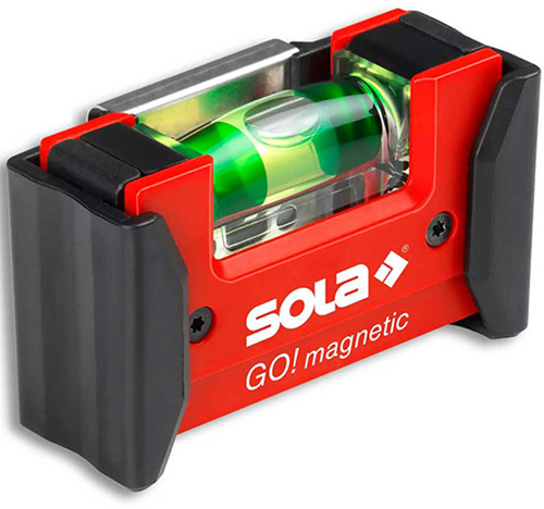 Sola los! Kompakte Wasserwaage mit Magnetclip – 01621201