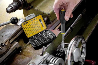 Stanley Handwerkzeug-Bit-Set Expert Pro 1 4 – Bithalter (61-teilig) – 1-13-902
