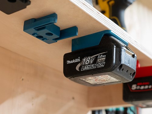 Stealth-Halterungen für 18-V-Makita-Batterien | schwarz | 6 Stück - bm-mk18-6