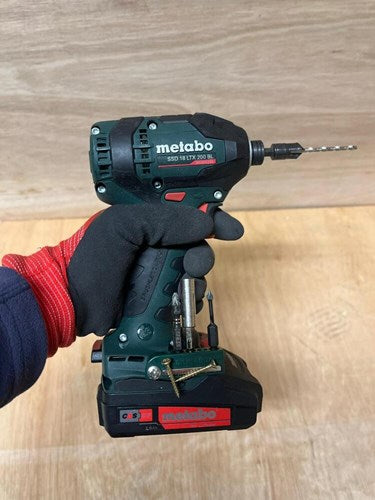 Stealth Mounts Bithalter für Metabo Cas | grün | 2 Stück - bh-mt-grn-2