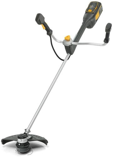 Stiga BC 700E B Kit Akku-Freischneider | 7er-Reihe | 0,5 kW | Induktion | 38cm | Fahrrad | Dreikreis | b w | 1x 48V E440 Akku + C 430 F Ladegerät | Doppelgurt – promo_bc700ebkit