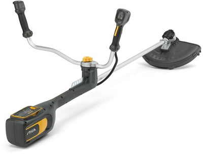 Stiga BC 700E B Kit Akku-Freischneider | 7er-Reihe | 0,5 kW | Induktion | 38cm | Fahrrad | Dreikreis | b w | 1x 48V E440 Akku + C 430 F Ladegerät | Doppelgurt – promo_bc700ebkit