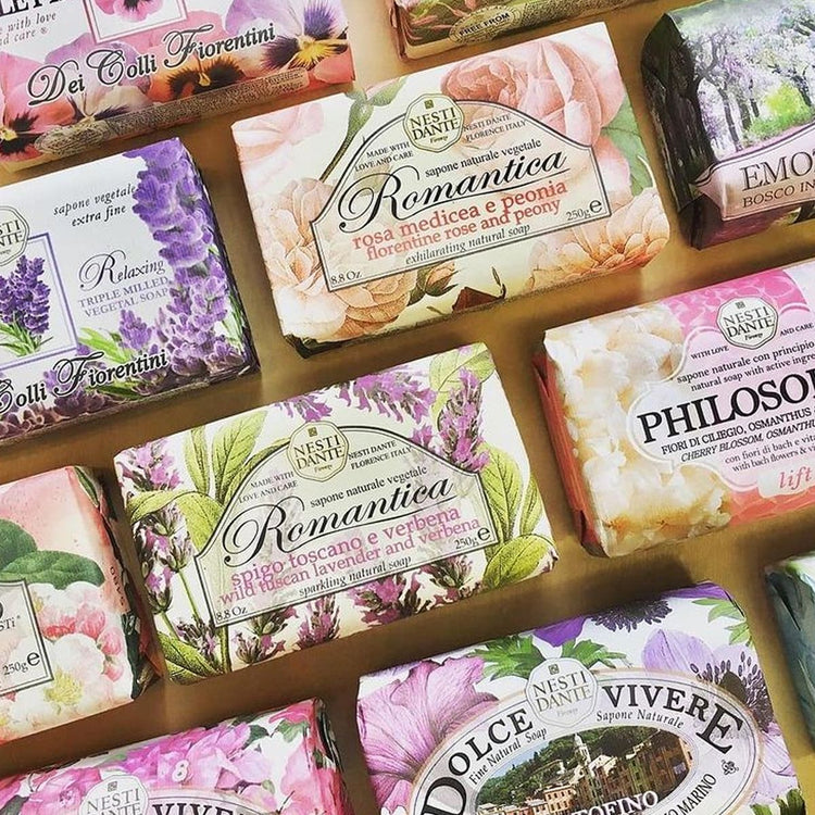 Nesti Dante Nesti Dante Romantica Wildtuskaner Lavendel Verbena Seife 250gr.