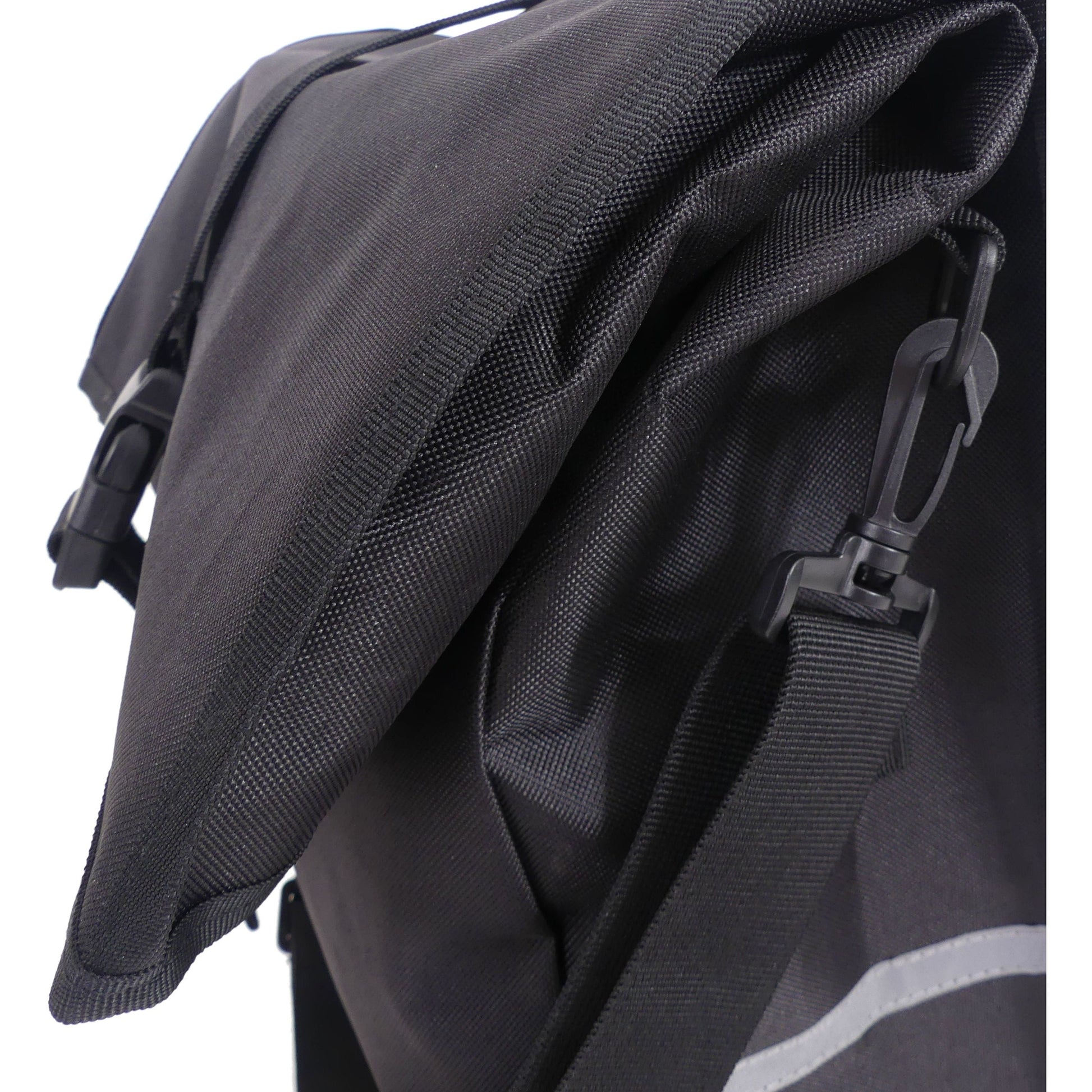 Edge Fahrradbeutel Traveller 18 Liter 48 x 30 x 15 cm schwarz