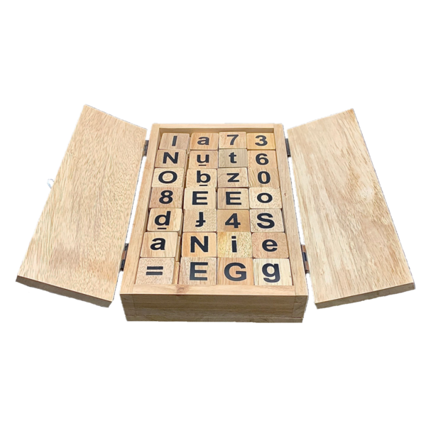 Papoose -Spielzeug halber Buchstaben und Zahl festgelegt
