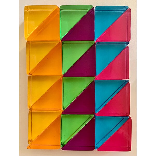 Papoose -Spielzeug Lucite große Dreiecke 24PC